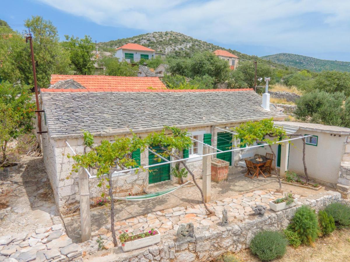 Вилла Dalmatian Stone House Рогозница Экстерьер фото